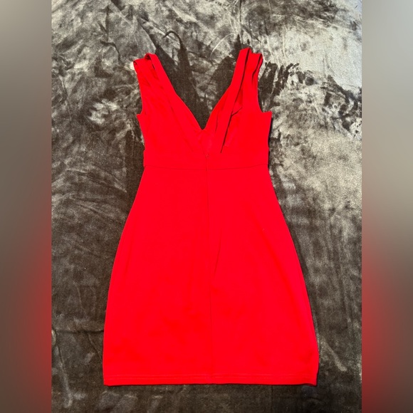 Lulu’s Red Bodycon Mini Dress - Picture 2 of 4
